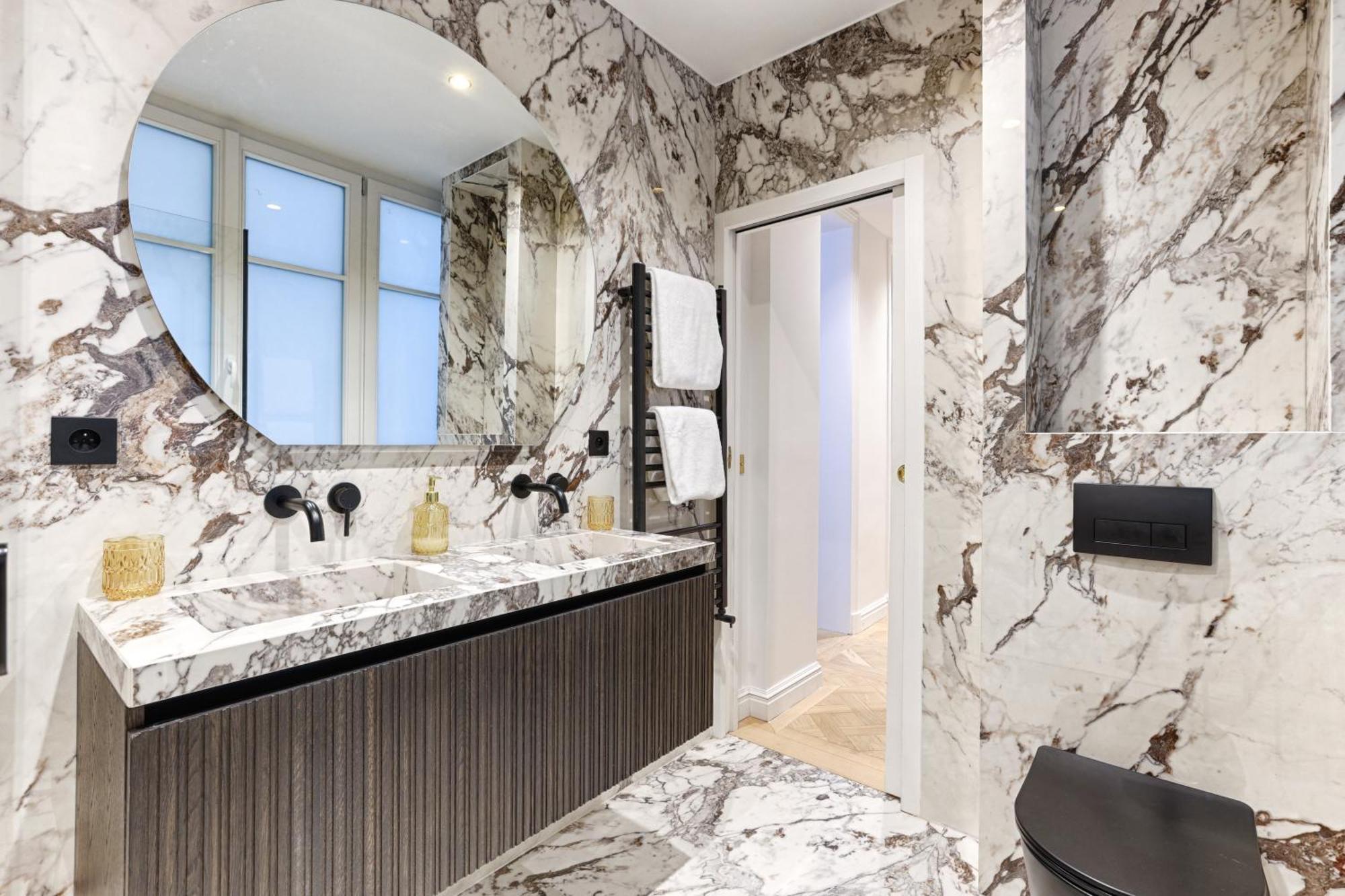 Elegant Luxury Apartment For 6 On Champs-Elysees Paris Exteriör bild