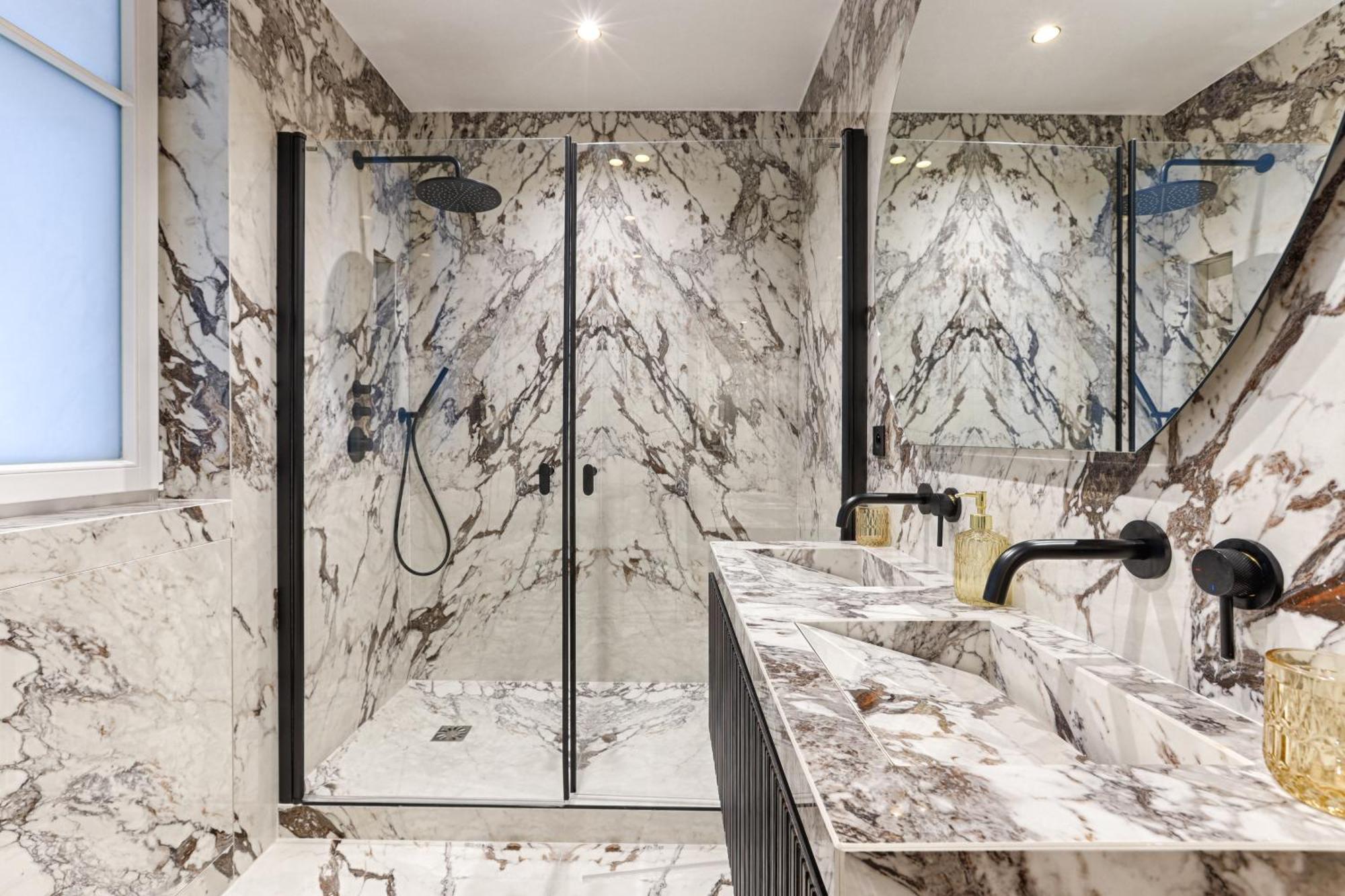 Elegant Luxury Apartment For 6 On Champs-Elysees Paris Exteriör bild